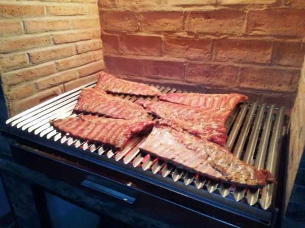 Parrillera Grill