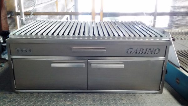 Parrillera con sistema de elevación + Caja China